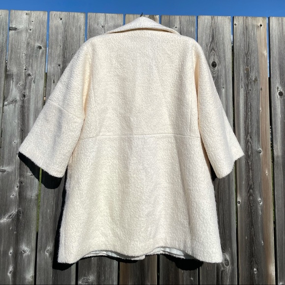 White Jacket - Picture 3 of 4